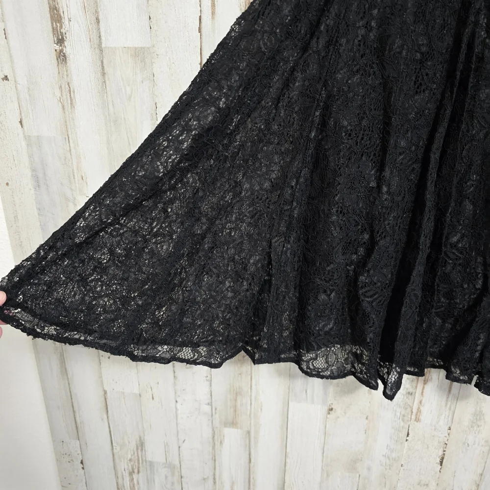 Grace Elements Victoria Black Romantic Sheer Floral Lace Skirt Size 6
